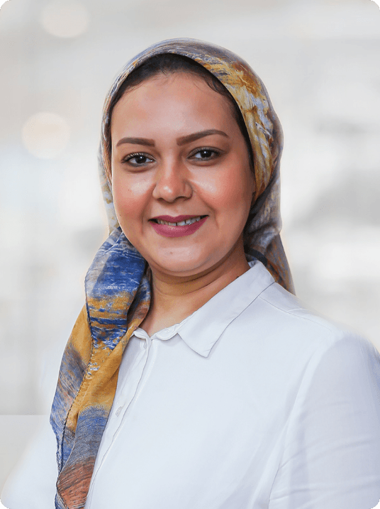 الأستاذة / فيروز فارس حافظ